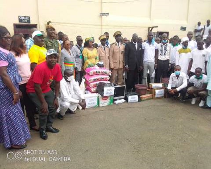 visite du Ministre de la Jeunesse et de l’Éducation Civique dans le MOUNGO